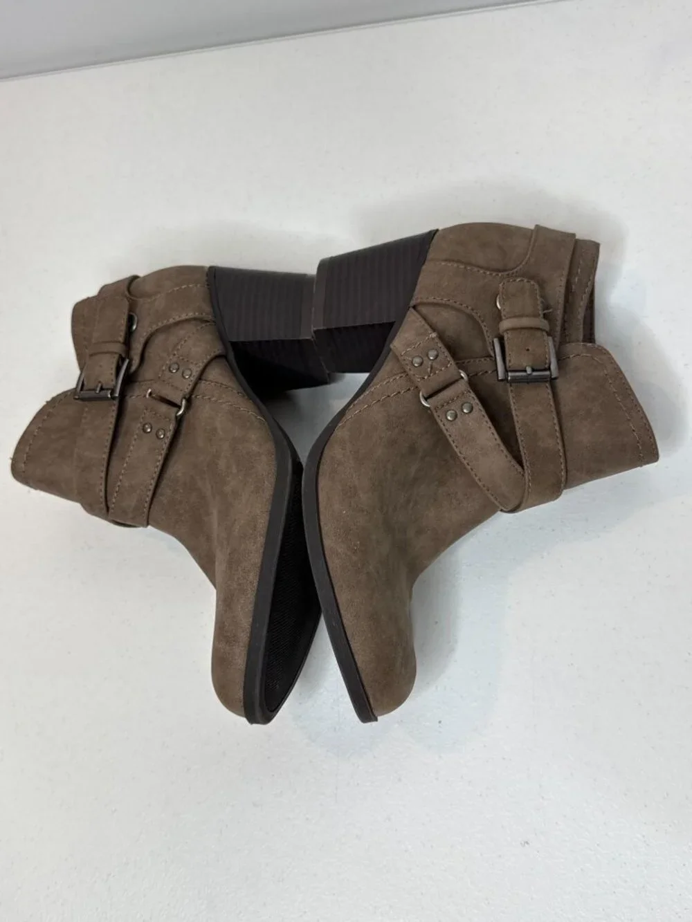Indigo Rd Taupe Moto Buckle Ankle Booties Womens 7.5